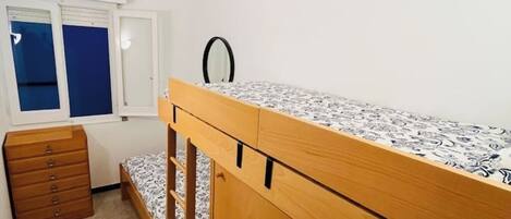 Strygejern/strygebræt, sengetøj