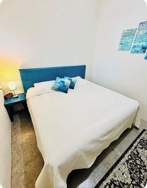 3 bedrooms, WiFi, bed sheets
