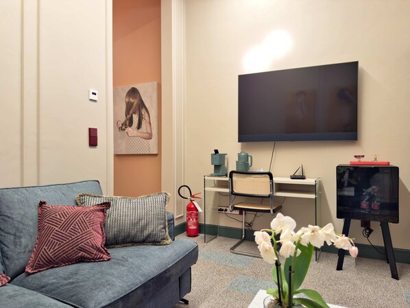 Apartment | 1 bedroom, Internet - Cinisca Suite Rose in Bologna (Bologna)