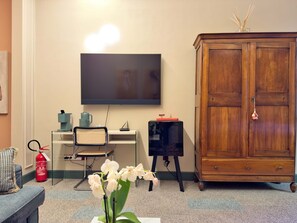 1 habitación y acceso a internet