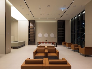 Reception - Plott The One Sokcho Xiella The Beach (Sokcho)