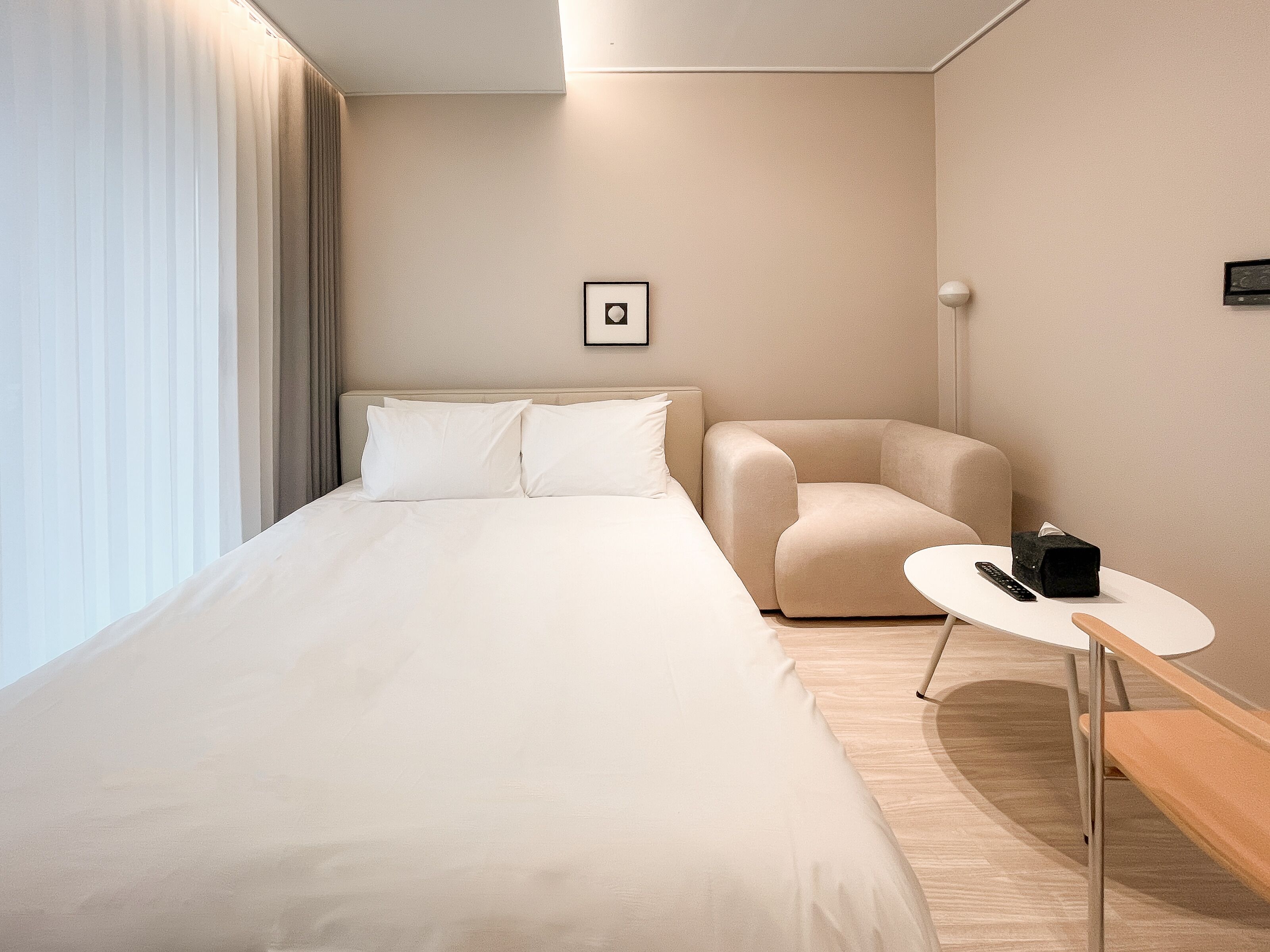 Studio | Blendingsgardiner, strykejern/-brett og wi-fi (inkludert)