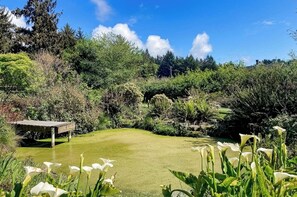 Property grounds - Peaceful Seaside Farmhouse, near Moonstone Beach and Redwood National Park (Trinidad)