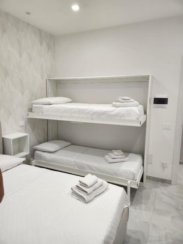 Luxury Double or Twin Room - Casa Margherita  (Napoli)