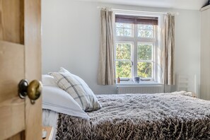 Iron/ironing board, WiFi