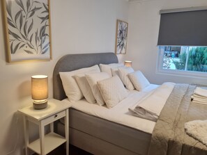 8 soverom, skrivebord, strykejern/-brett og wi-fi