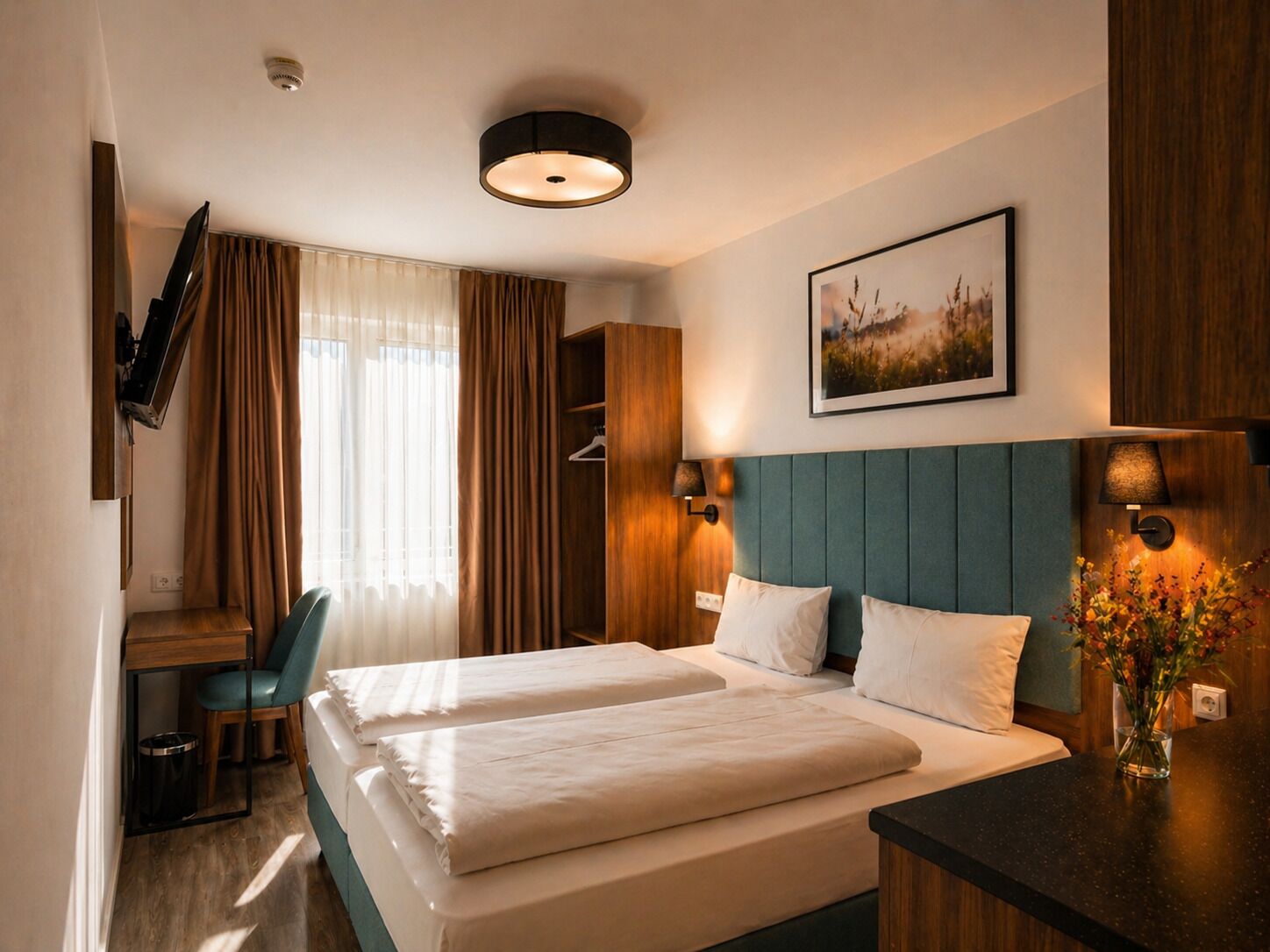 Habitación doble Deluxe | Cortinas blackout y insonorización 