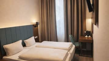 Superior Double or Twin Room | Blackout drapes, soundproofing