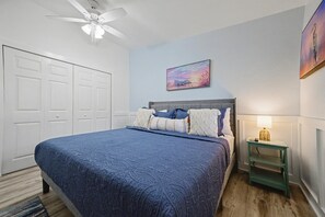 Studio, Accessible | 1 bedroom, Internet - Waterway Vista Suite Pet Friendly Boat Dock (Indian Rocks Beach)