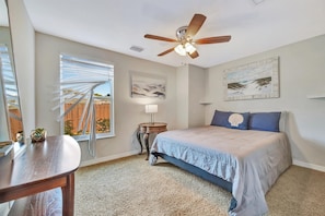 House | 3 bedrooms - Sleeps 8 Pets Welcome Fenced In Backyard (Sarasota)