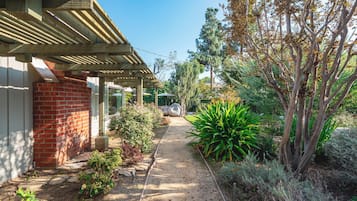 House | 2 bedrooms, Internet