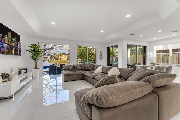 House, Accessible | 3 bedrooms, desk, Internet