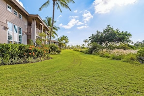 Property grounds - Luxury Townhome at Waikoloa Beach Resort (Waikoloa)