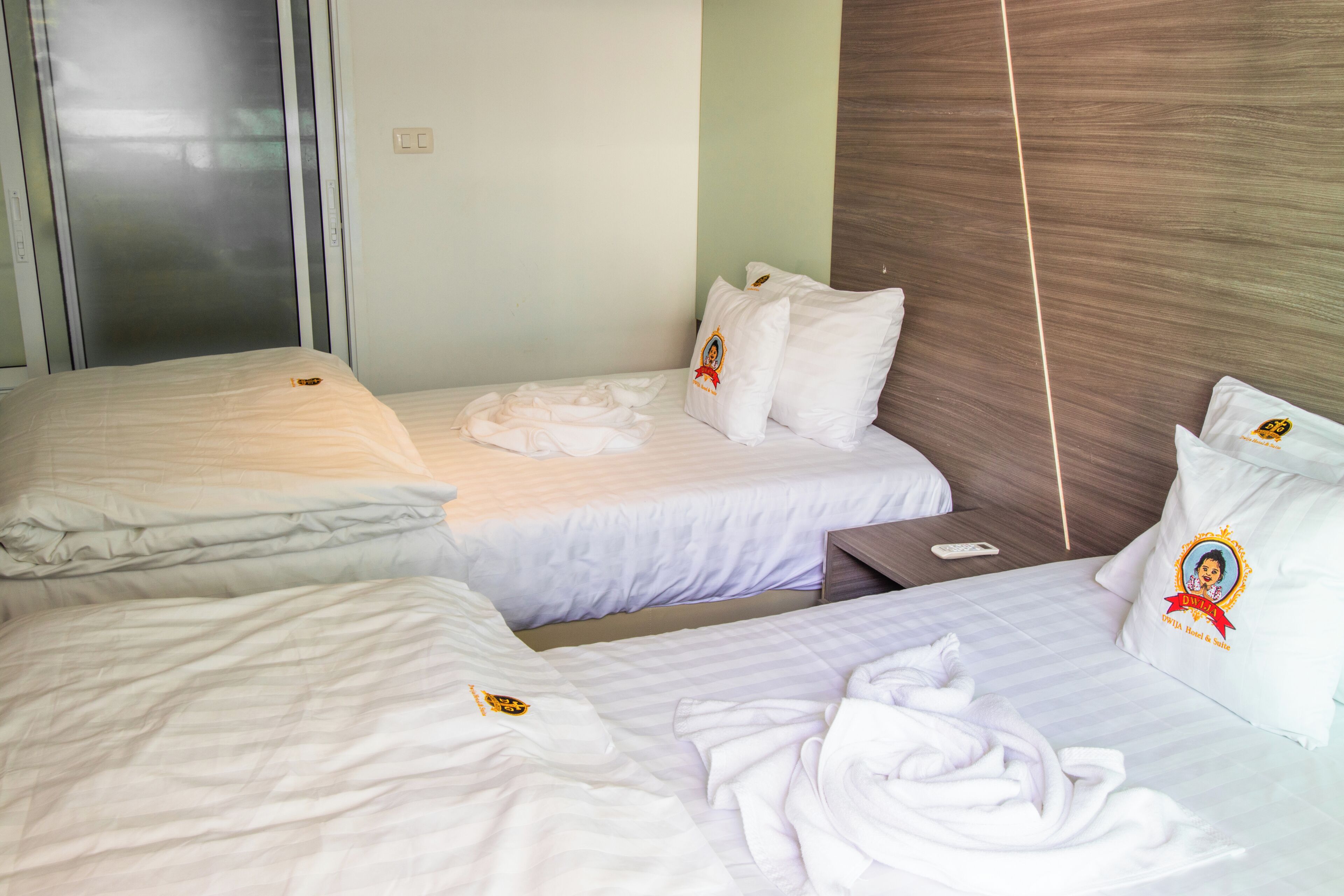 Rom – standard, terrasse, hageutsikt