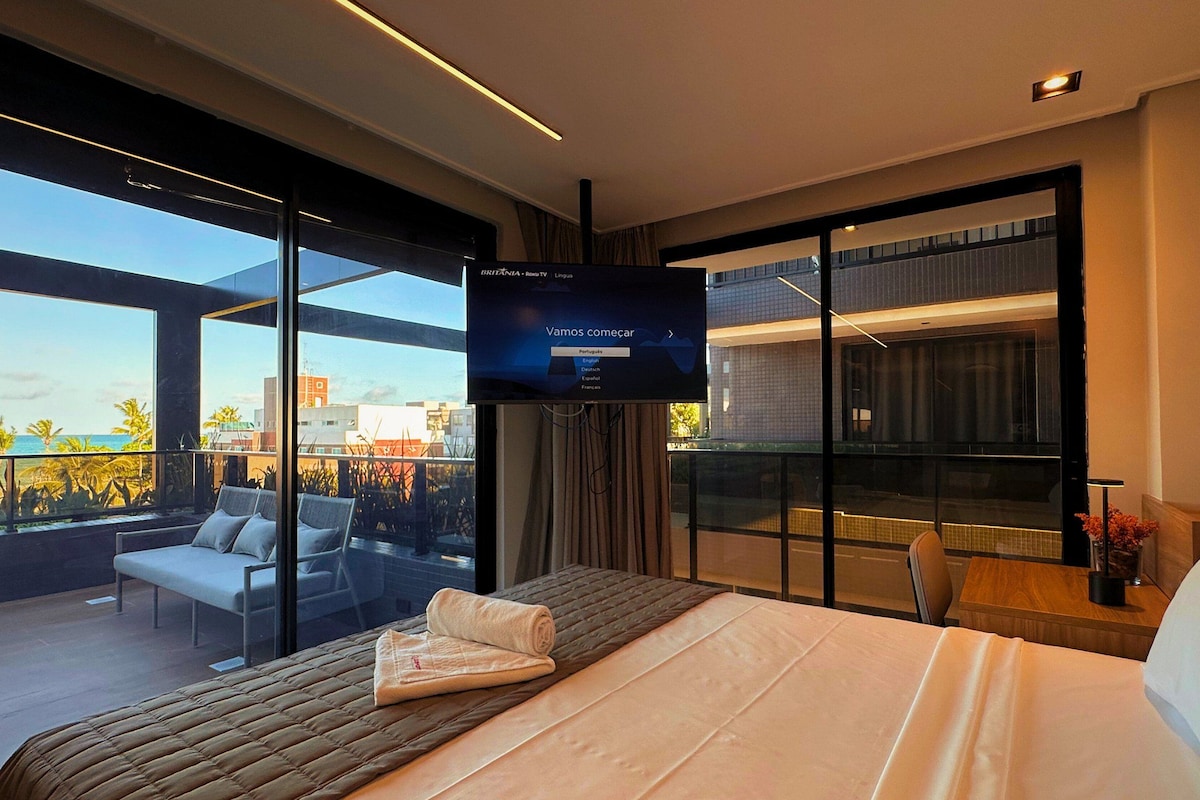 Deluxe Studio
