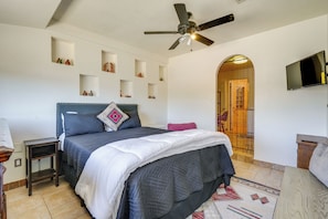 Apartment (0 Bedroom) | Front of property - Phoenix Studio Near I-17 Access, 8 Mi to Dtwn! (Phoenix)