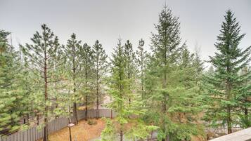 Apartment (0 Bedroom) | Bahagian dalam