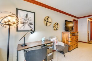 Apartment (0 Bedroom) | Interior - Olympic Valley Summer Sanctuary in Everline Resort (Olympic Valley)