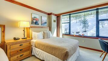 Apartment (0 Bedroom) | Interior