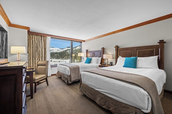 Scenic Valley Views! Cozy Everline Resort Getaway - 타호 호