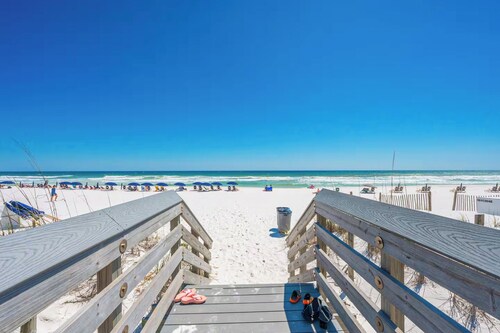 2 BR Condo w/ Shared Pool & Beach Access