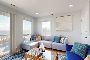 House (5 Bedrooms) | Interior - 5BR Beachfront Home w/ Large Deck, Grill, W & D (Milford)