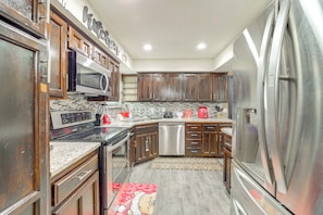 House (3 Bedrooms) | Interior - Tulsa Area Home w/ Fenced Yard: Pets Welcome! (Tulsa)