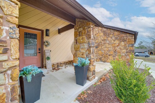 Tulsa Area Home w/ Fenced Yard: Pets Welcome!