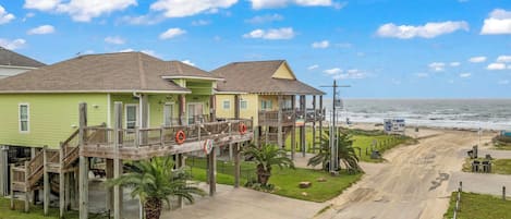 House (3 Bedrooms) | Front of property