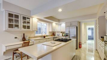 Nhà (4 Bedrooms) | Nội thất