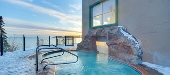 Pool Access: North Shore Gem Near Beaches & Trails