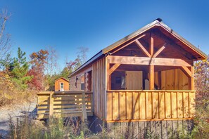 Interior - 'feelin Feisty:' Blue Ridge Mtns Couple's Cabin (Union Mills)