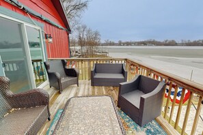 House (6 Bedrooms) | Interior - Casa de Nello - Charming Family Home! (Antioch)