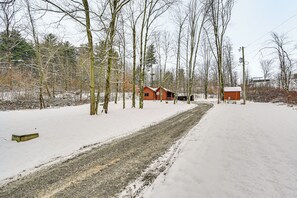 Interior - Peaceful Cabin w/ Hot Tub in Dundee: Dogs Welcome (Dundee)