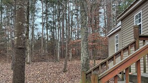 House (3 Bedrooms) | Interior - 1 Mi to Pickwick Lake! Tranquil Wooded Cabin (Iuka)