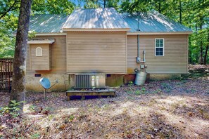 Interior - Dog-friendly, Bright Cabin w/ Deck! (Iuka)