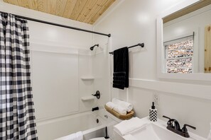 บ้านพัก (2 Bedrooms) | ภายใน
