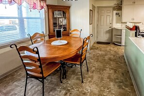 Nhà (2 Bedrooms) | Nội thất