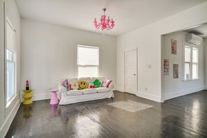 House (3 Bedrooms) | Interior - 2 Mi to Gator Chateau: Vibrant Home w/ Balcony (Jennings)