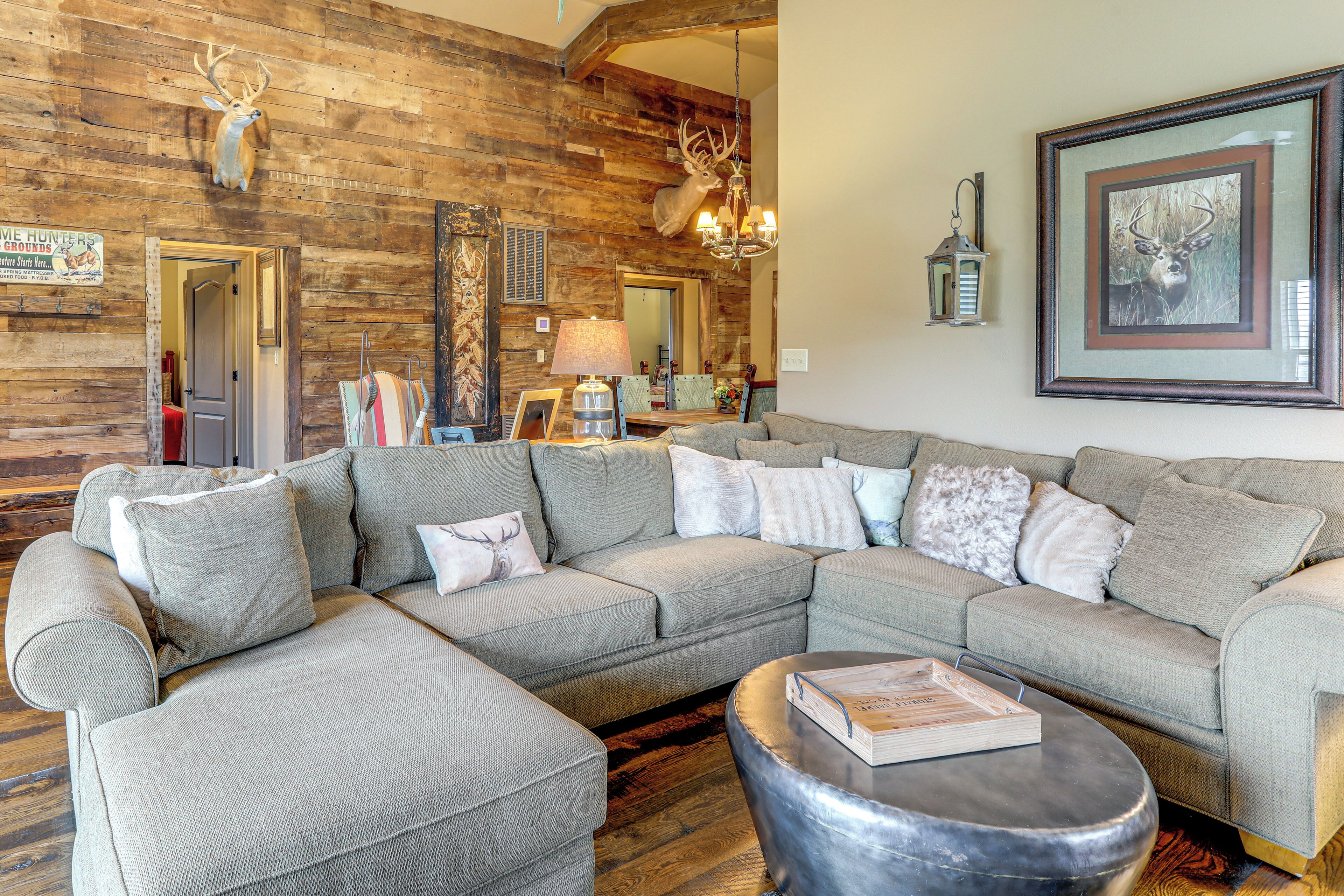 บ้านพัก (Multiple Bedrooms) | ภายใน