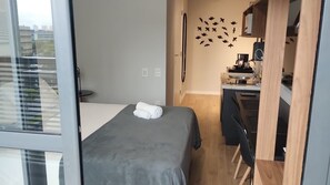 Basic Apartment | 1 bedroom, free WiFi - Complete Studio 120 m From the Subway Hmr0602 (São Paulo)