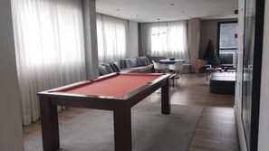 Basic Apartment | Game room - Complete Studio 120 m From the Subway Hmr0602 (São Paulo)