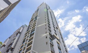 Basic Apartment | Exterior - Complete Studio 120 m From the Subway Hmr0602 (São Paulo)