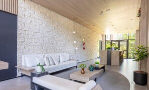 Basic Apartment | Interior - Complete Studio 120 m From the Subway Hmr0602 (São Paulo)