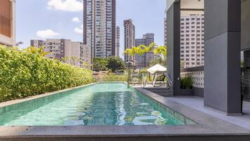 Leilighet – basic | Basseng | Utendørsbasseng