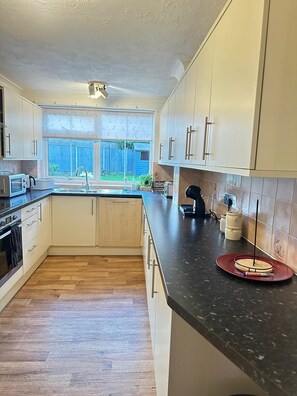 Phòng tập thể, 4 phòng ngủ | Nội thất