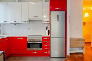 Fridge, oven, stovetop, coffee/tea maker - Escápate a Castro – Playa y relax (Castro Urdiales)