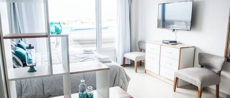 Studio, Mountain View