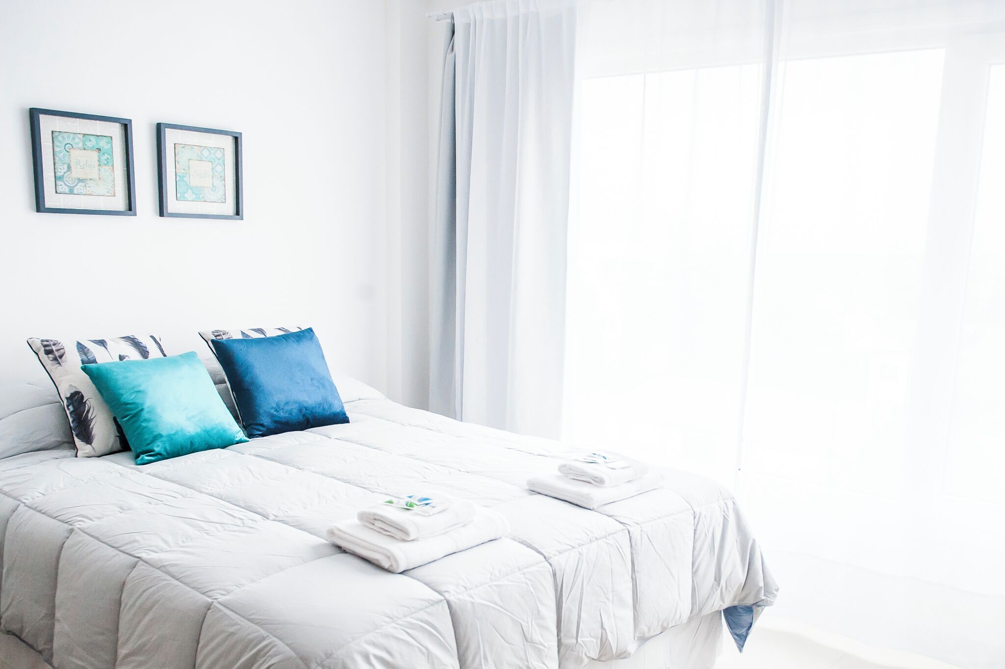Studio, Mountain View | Premium bedding, down comforters, pillowtop beds, minibar