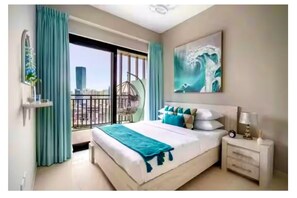 1 bedroom, iron/ironing board, WiFi, bed sheets - Stylish 1BR in Dubai - Canal View - Walk to Burj Khalifa (Dubai)